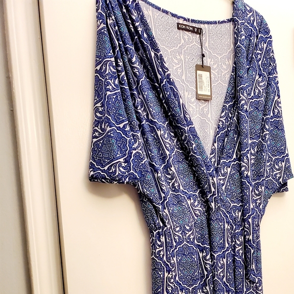 Dress - Picture 5 of 8